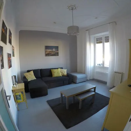 Interno24 Apartamento *